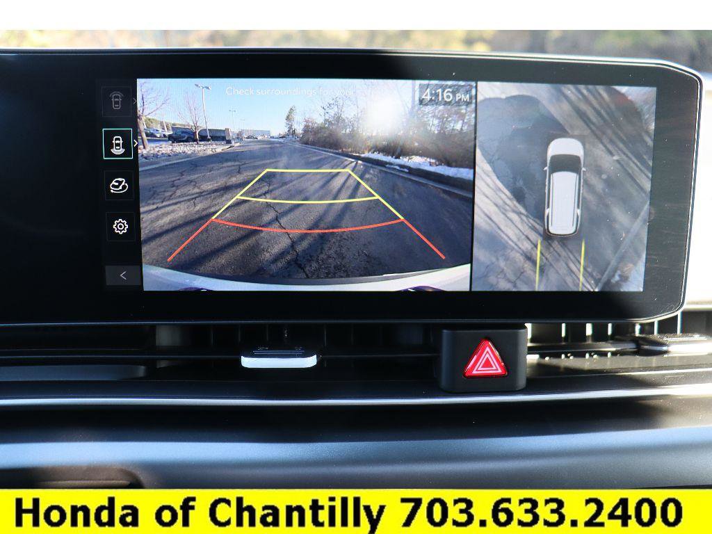 Used 2026 Kia Carnival SX w/ SX Dark Edition Package image 15