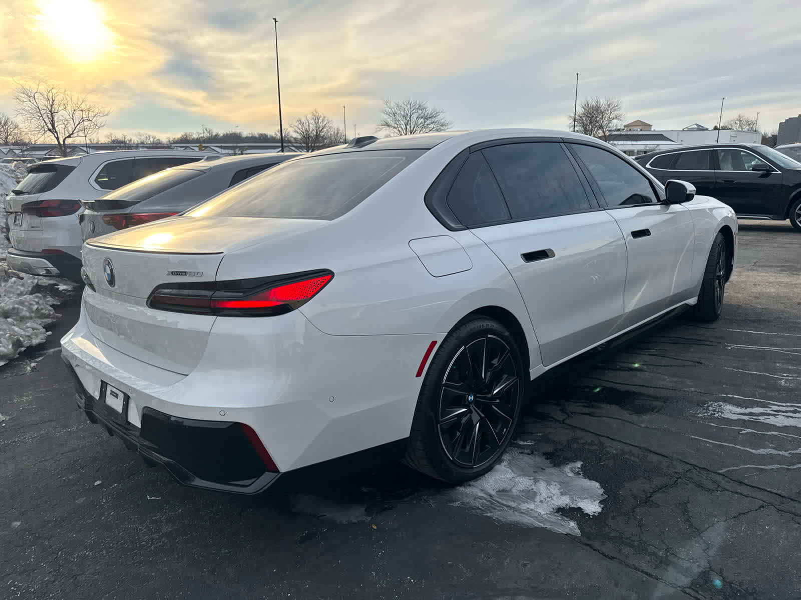 Used 2023 BMW i7 xDrive60 image 6