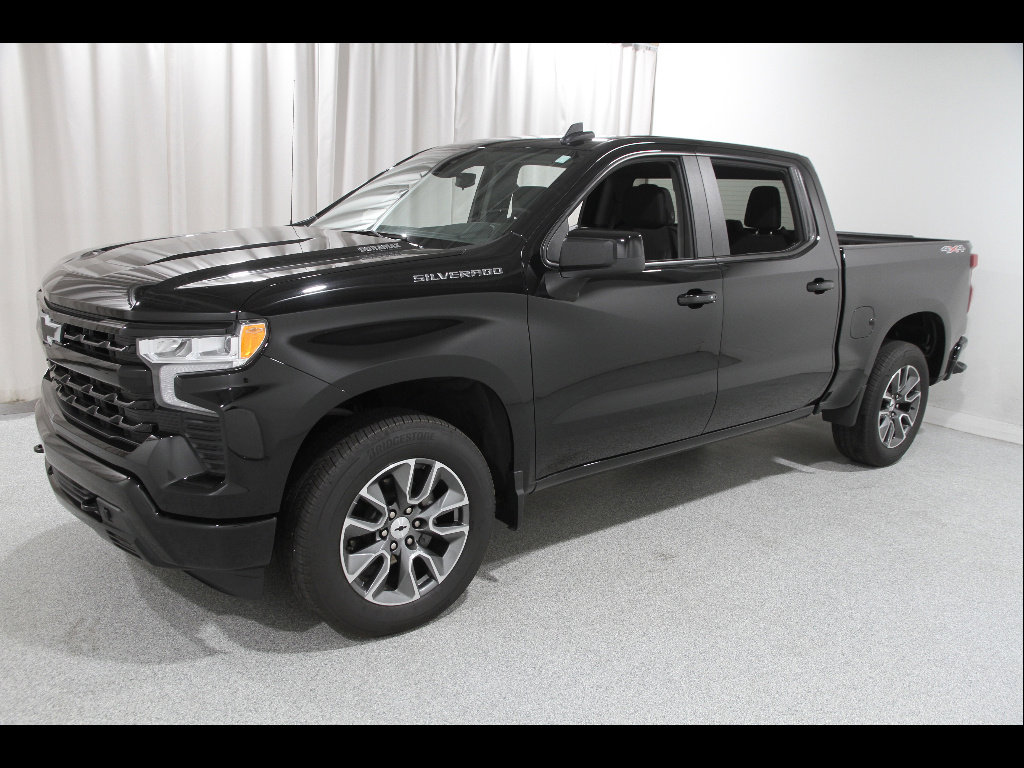 Certified 2024 Chevrolet Silverado 1500 RST AWD/4WD image 3
