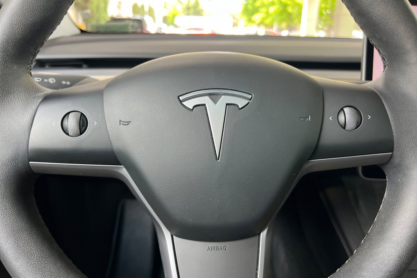 Used 2024 Tesla Model Y Long Range AWD/4WD image 15
