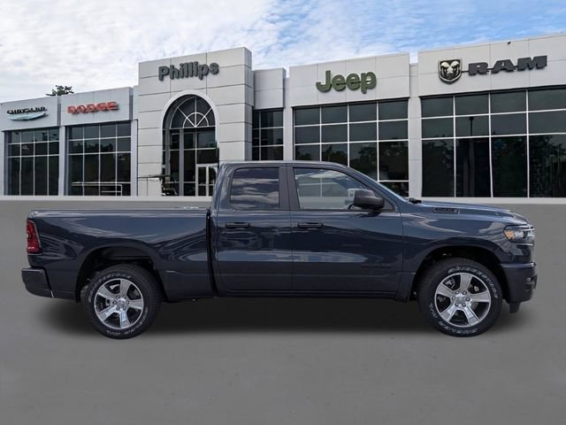 New 2026 RAM 1500 Express RWD image 2