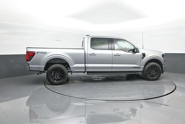 New 2026 Ford F150 XLT w/ Equipment Group 302A MID image 8