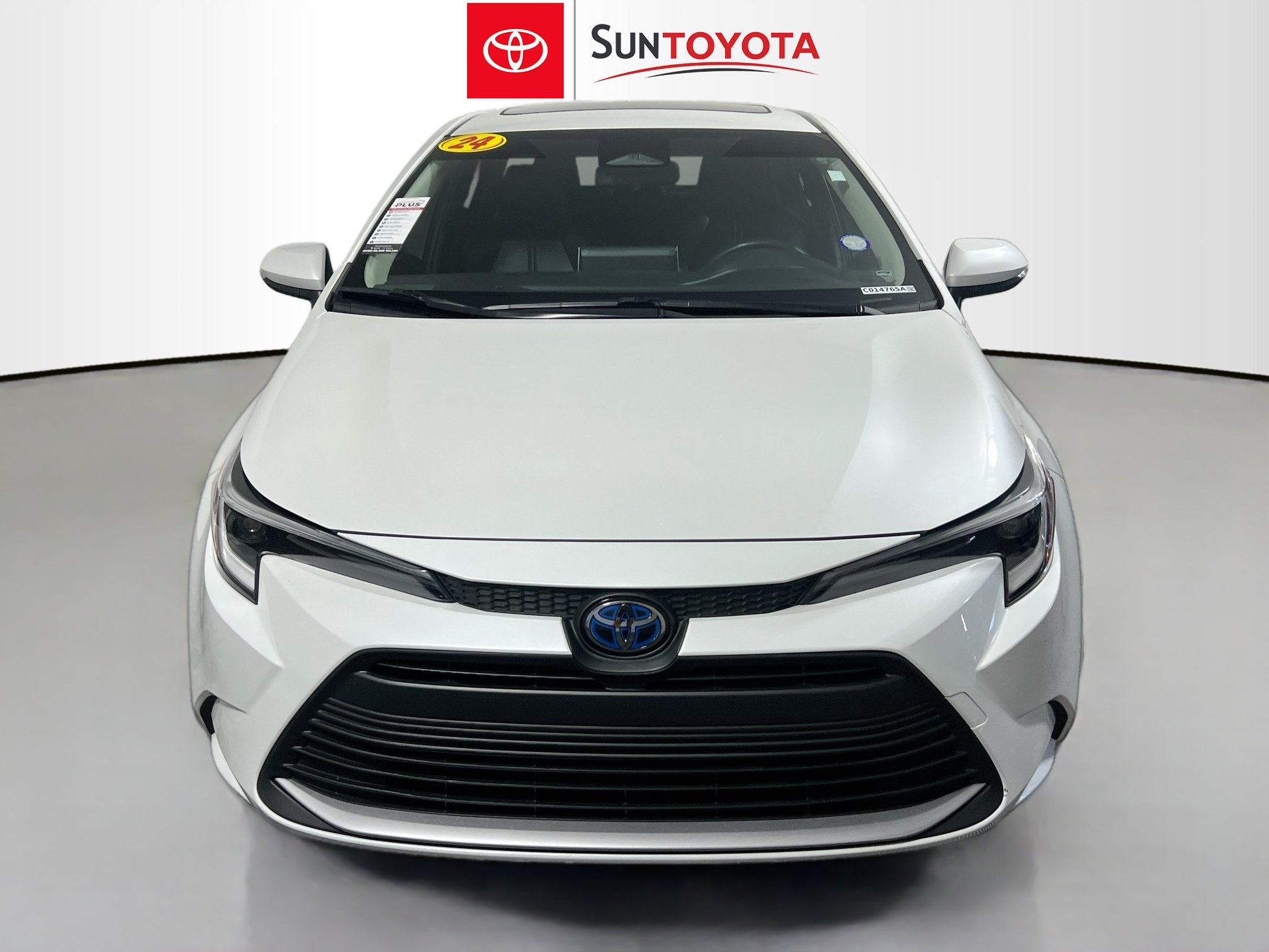 Used 2024 Toyota Corolla XLE FWD image 10