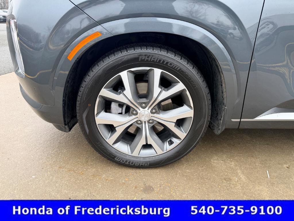 Used 2022 Hyundai Palisade Limited w/ Winter Package image 10