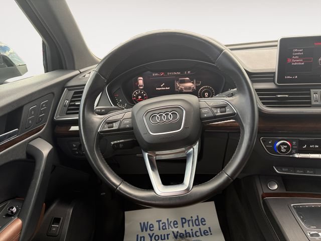 Used 2020 Audi Q5 Premium w/ Premium Plus Package AWD/4WD image 12