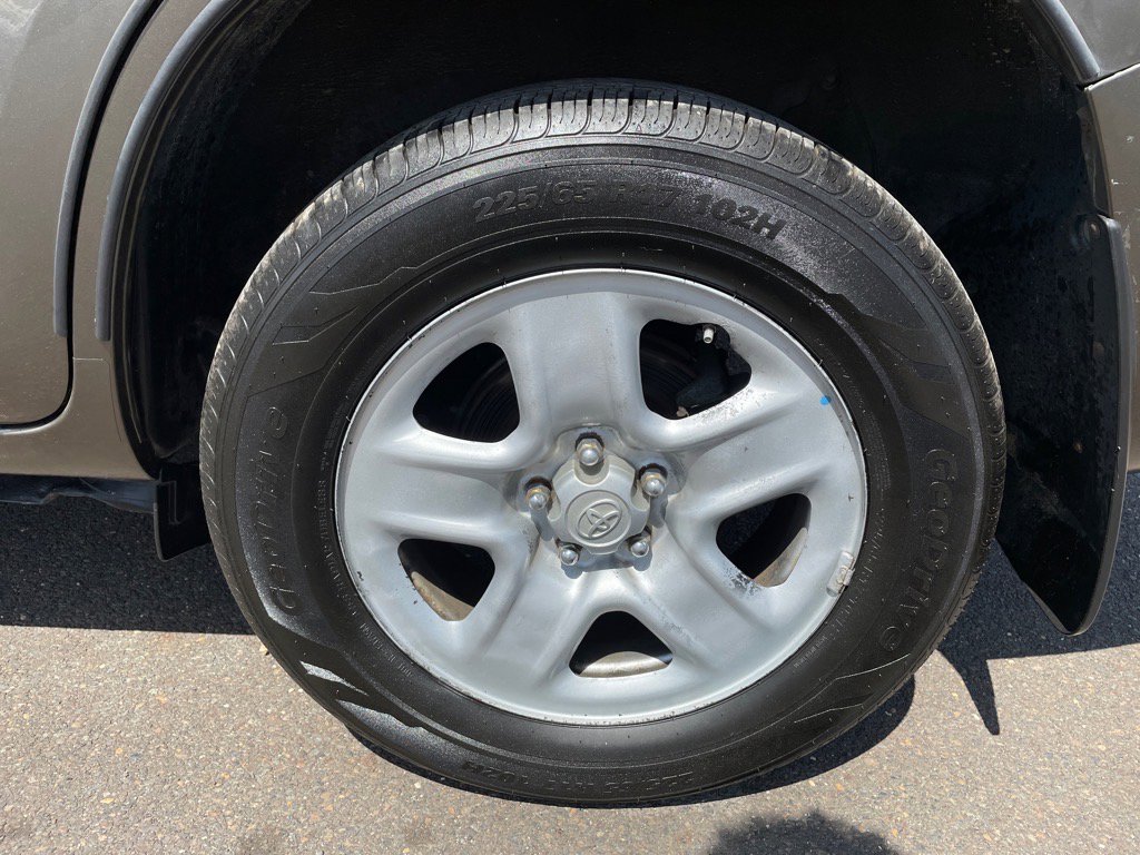 Used 2012 Toyota RAV4 4WD w/ Value Pkg image 24
