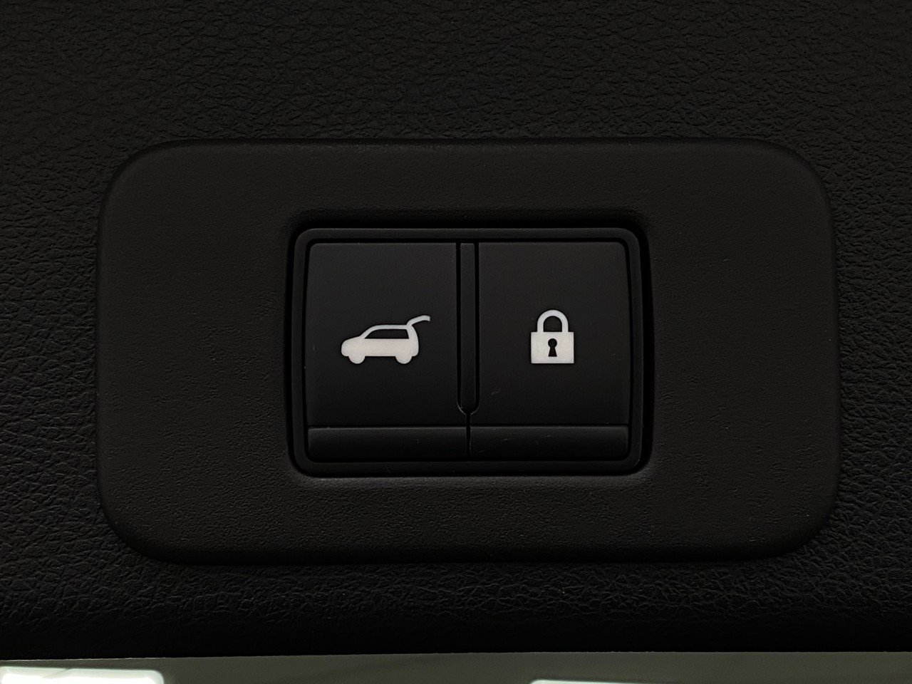 Used 2025 Nissan Murano SL image 6