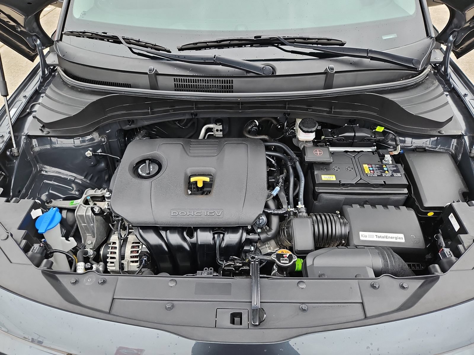 Used 2025 Kia Soul LX w/ LX Technology Package FWD image 11