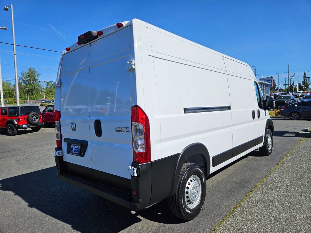 Used 2026 RAM ProMaster 2500 w/ Convenience Group FWD image 5