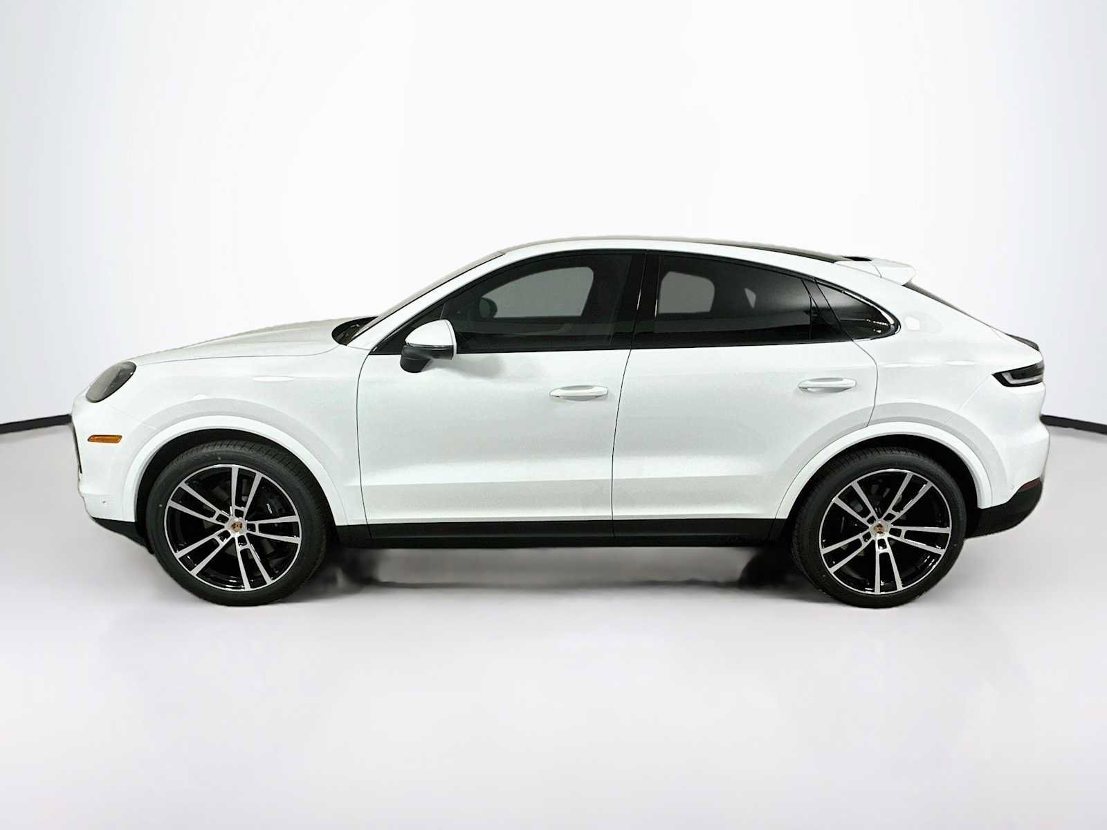 New 2026 Porsche Cayenne Coupe AWD/4WD image 2