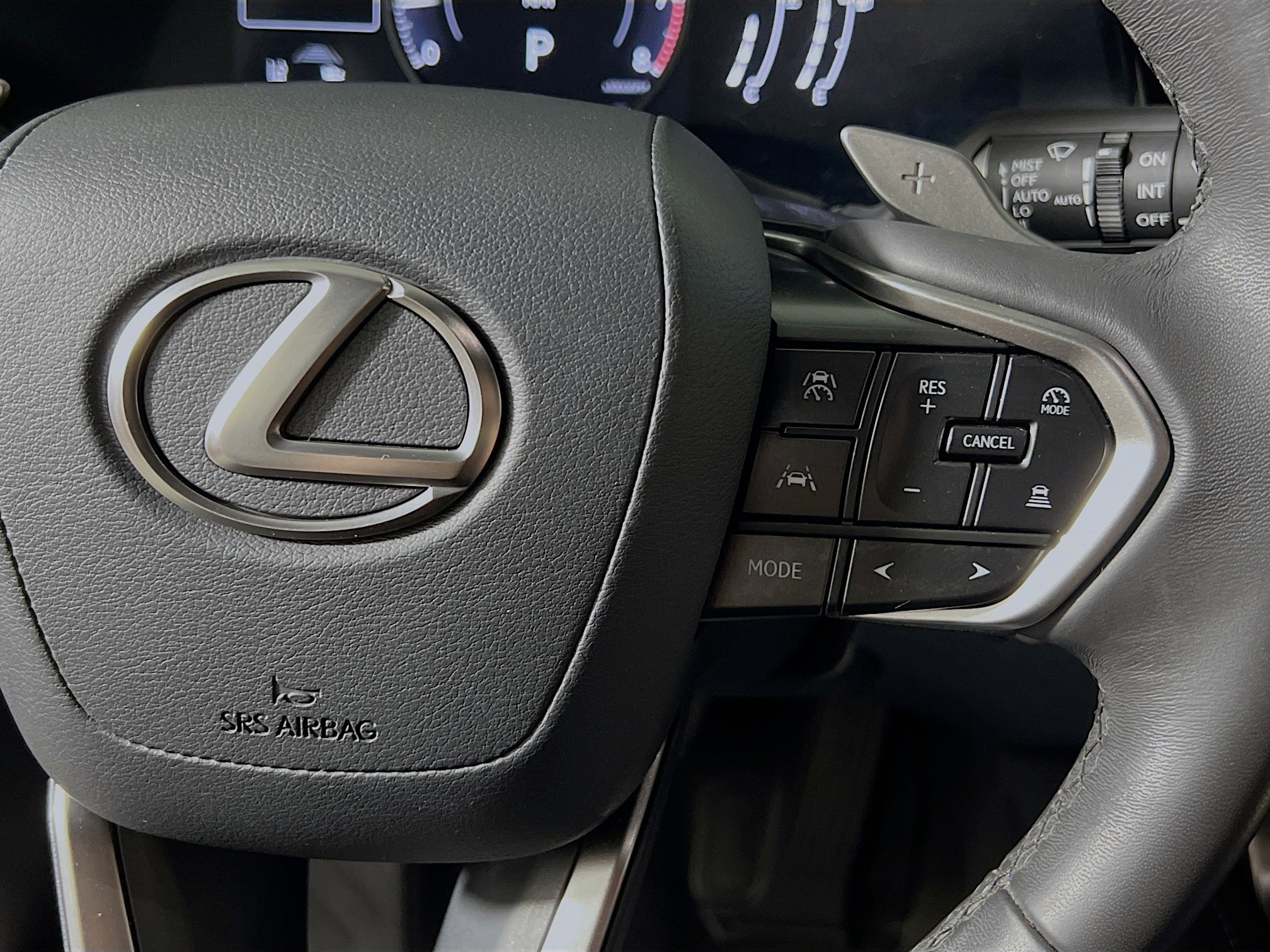 Used 2024 Lexus RX 350 FWD w/ Technology Package image 20