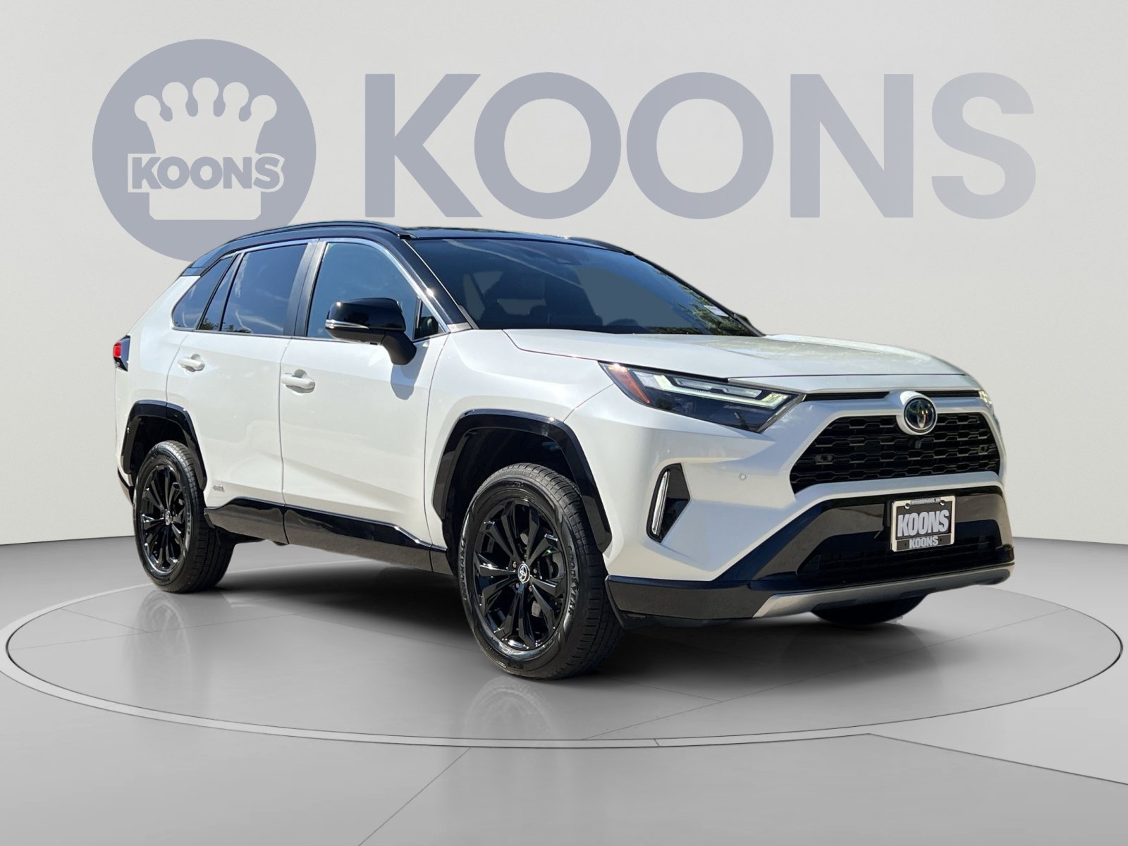Used 2022 Toyota RAV4 XSE AWD/4WD image 10