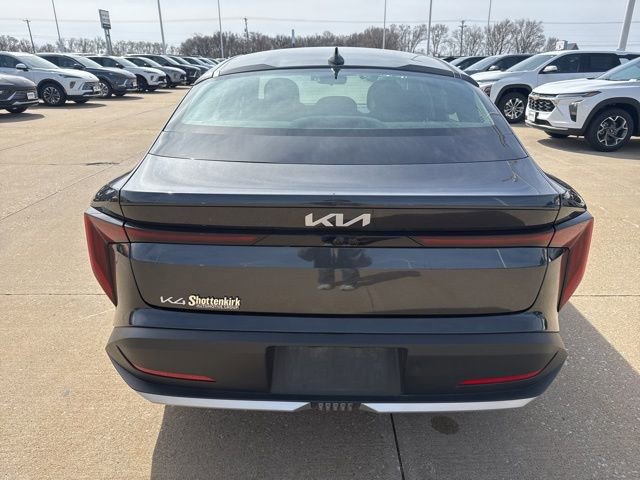 Used 2025 Kia K4 LXS image 4