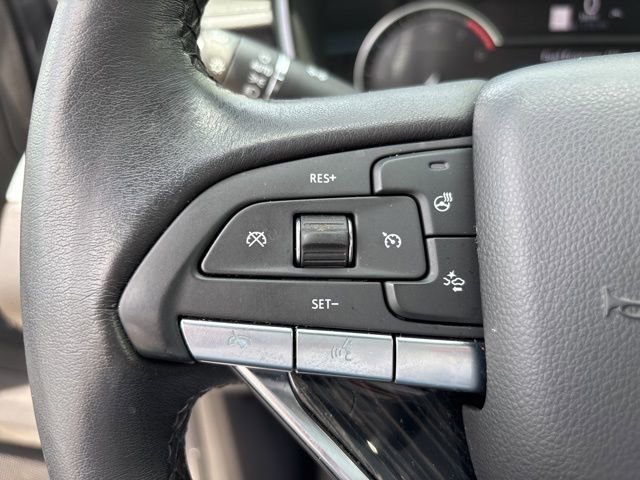 Used 2022 Cadillac XT6 Premium Luxury image 31