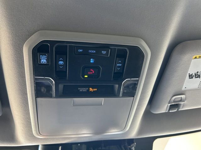 Used 2023 Toyota Tundra Limited w/ Power Package AWD/4WD image 12