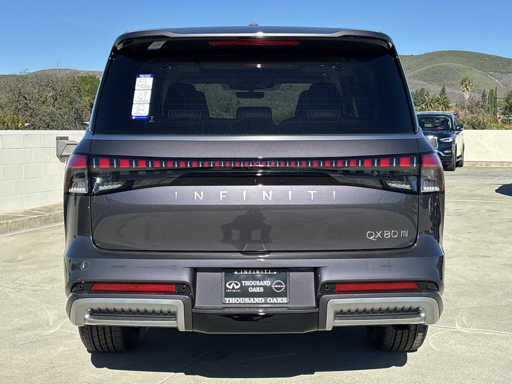 New 2026 INFINITI QX80 Luxe image 4
