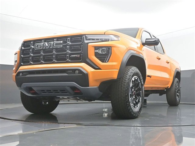 New 2026 GMC Canyon AT4 w/ AT4 Premium Package image 46