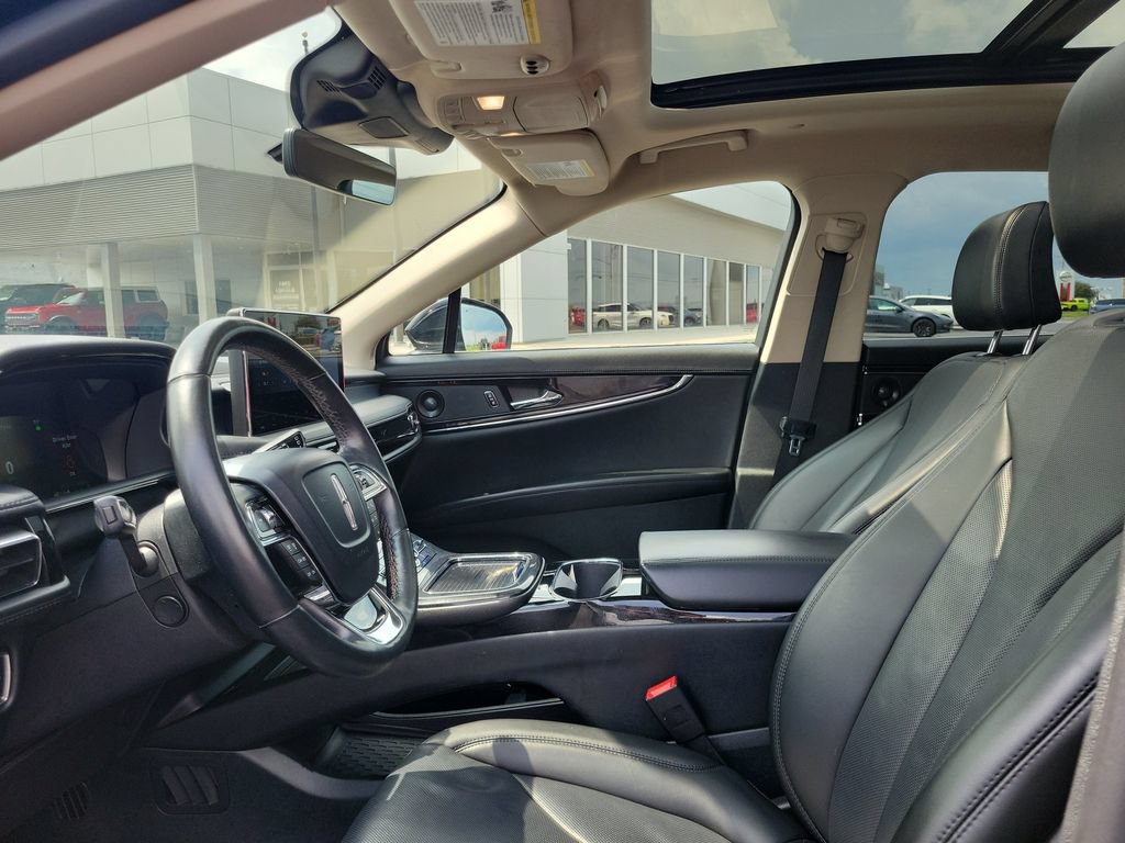 Certified 2023 Lincoln Nautilus Reserve AWD/4WD image 18