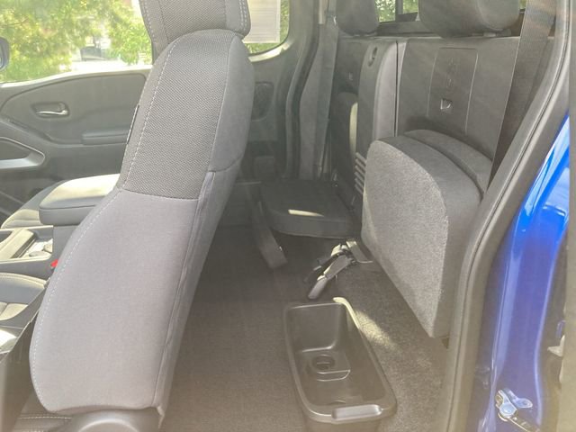 Used 2024 Nissan Frontier SV w/ SV Convenience Package RWD image 15