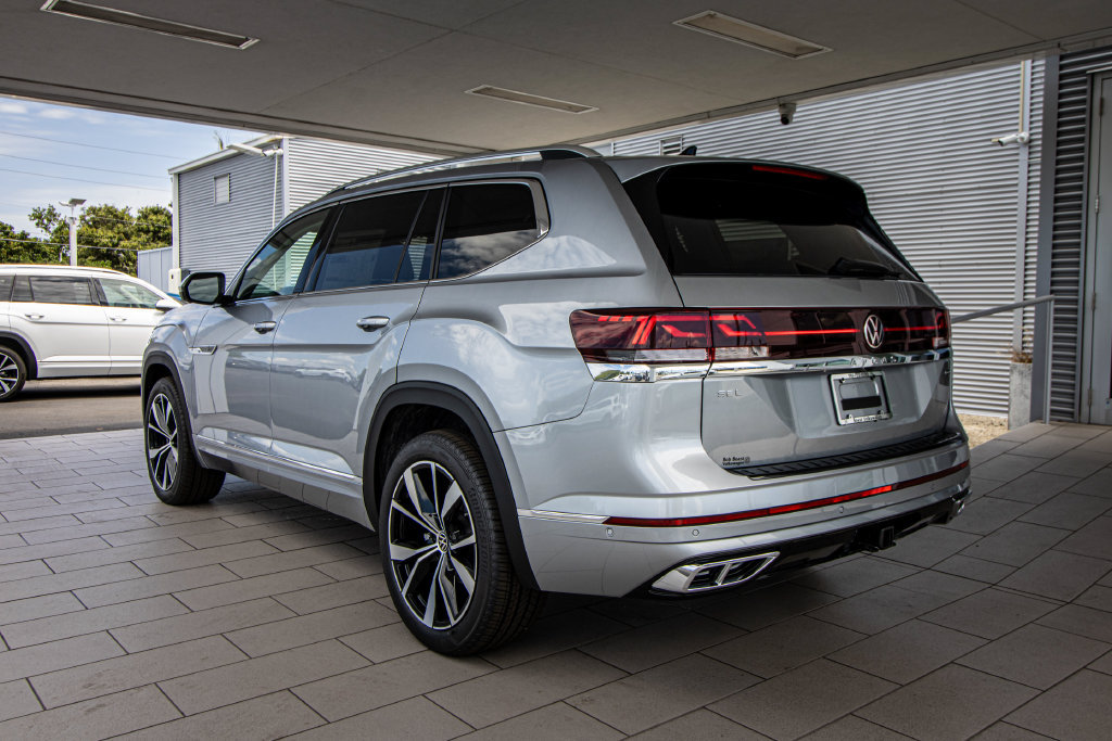 New 2026 Volkswagen Atlas SEL Premium R-Line AWD/4WD image 15