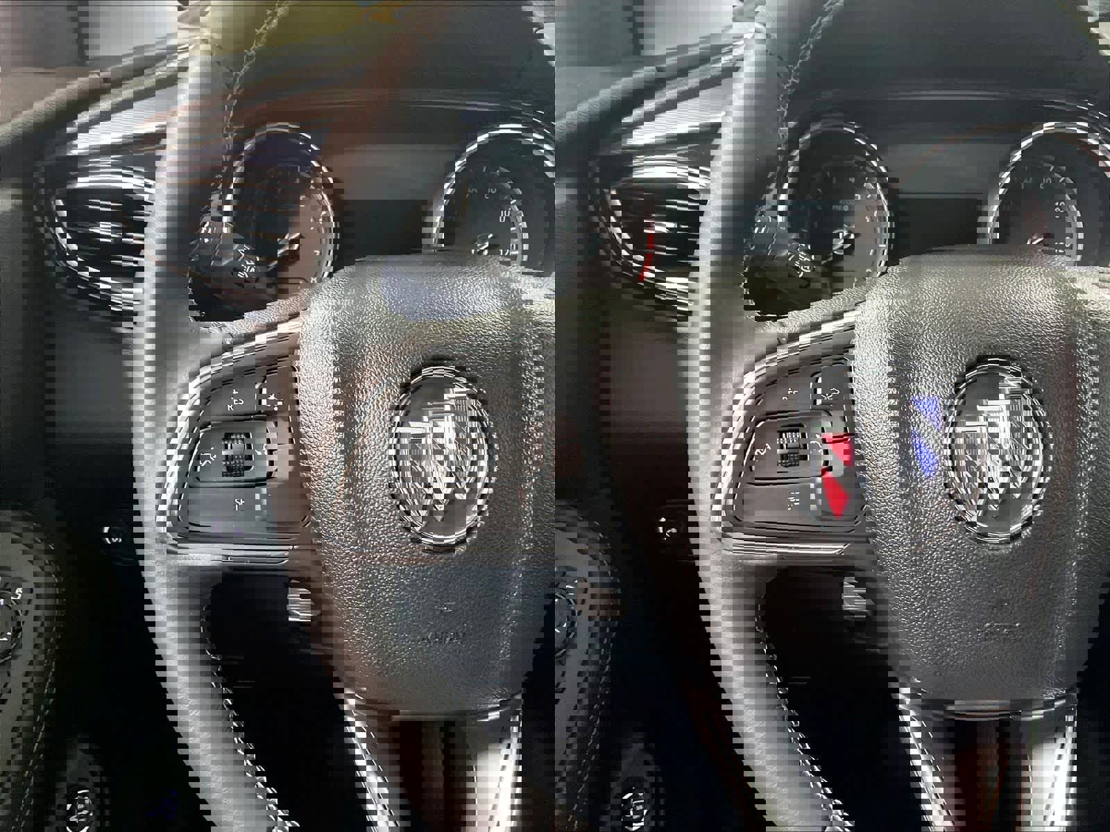 Used 2022 Buick Encore GX Select image 22