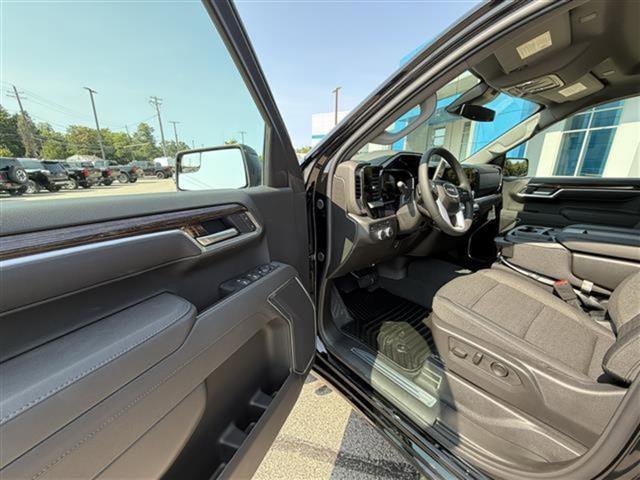 New 2026 GMC Sierra 1500 Elevation image 11