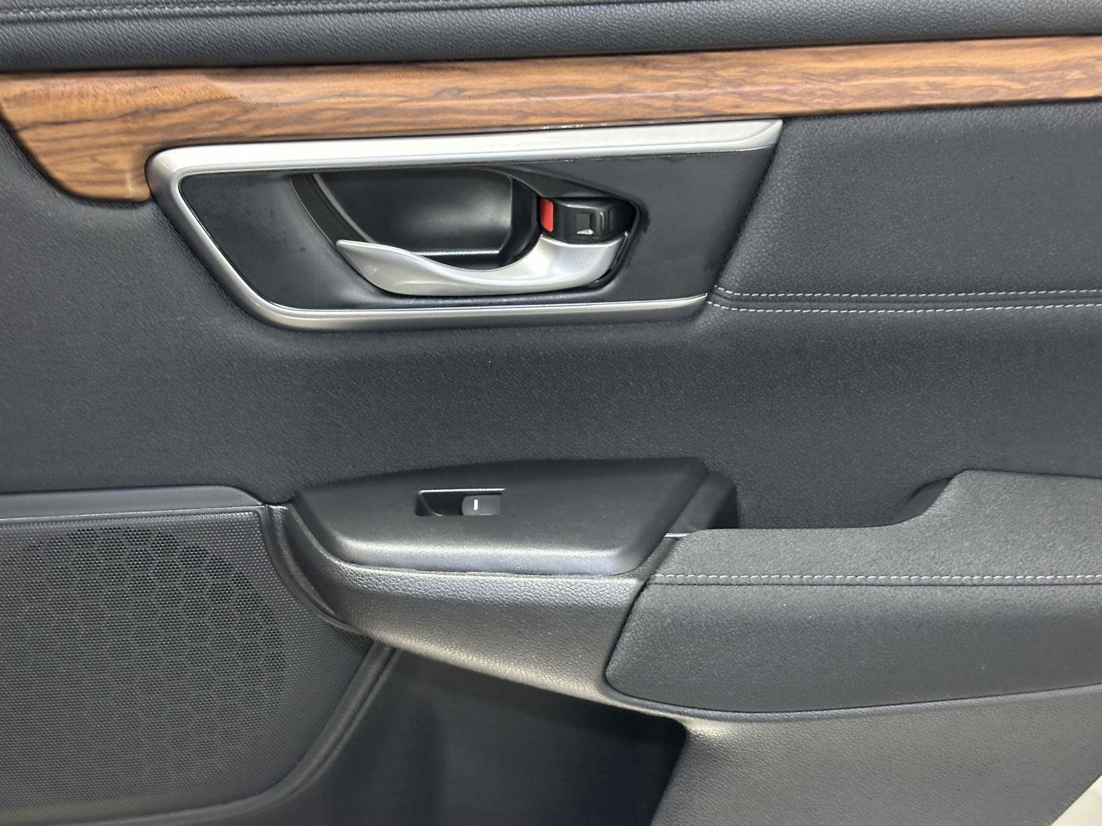 Used 2020 Honda CR-V EX image 33
