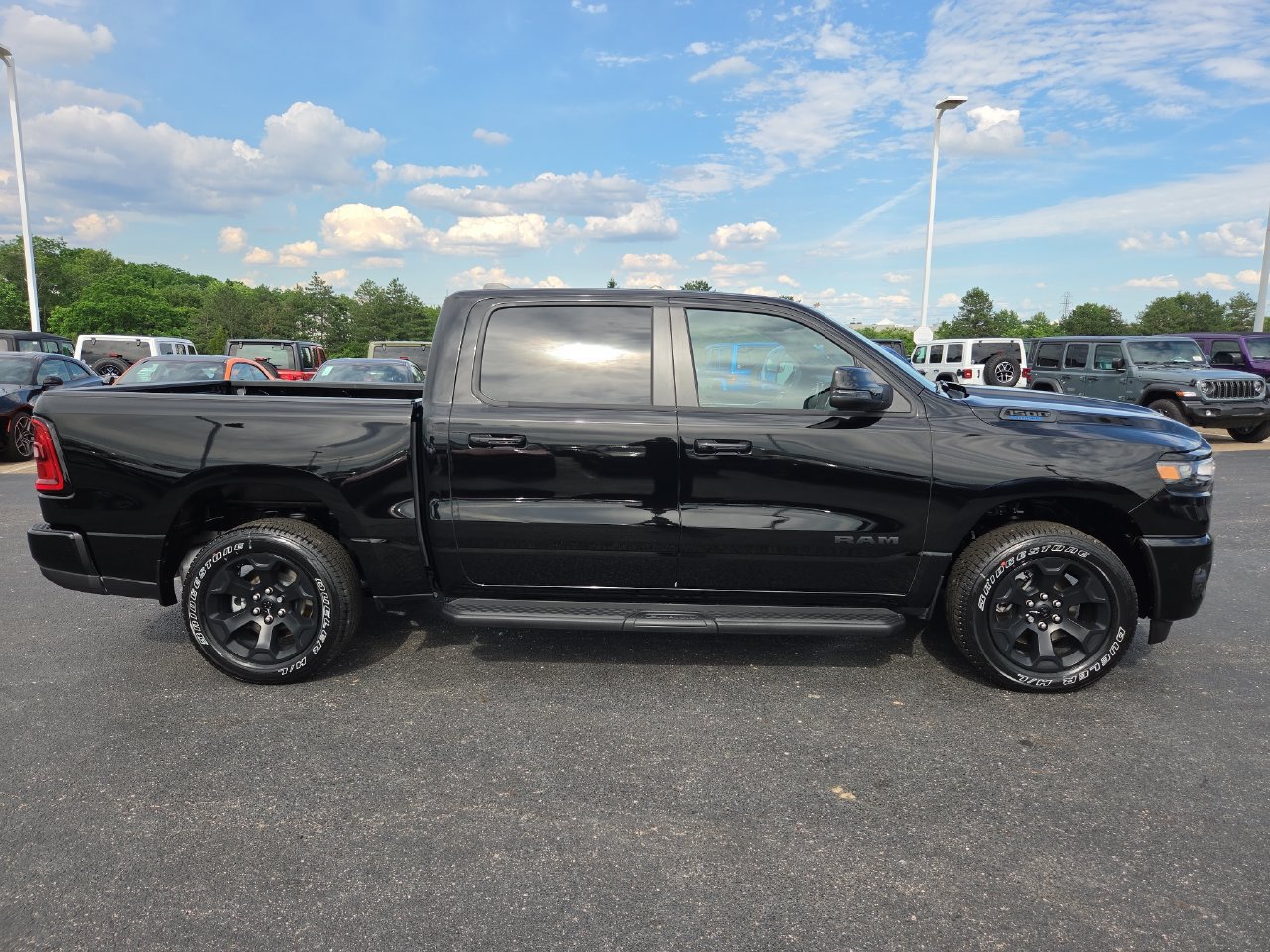 New 2026 RAM 1500 Big Horn w/ Night Edition AWD/4WD image 9