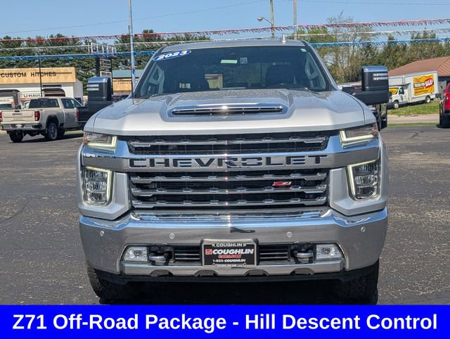 Used 2023 Chevrolet Silverado 3500 LTZ video 2