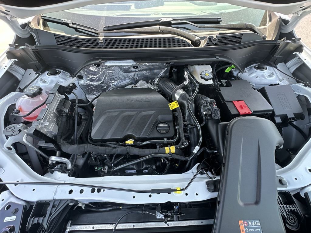 New 2026 Chevrolet Trax RS w/ Sunroof Package image 25