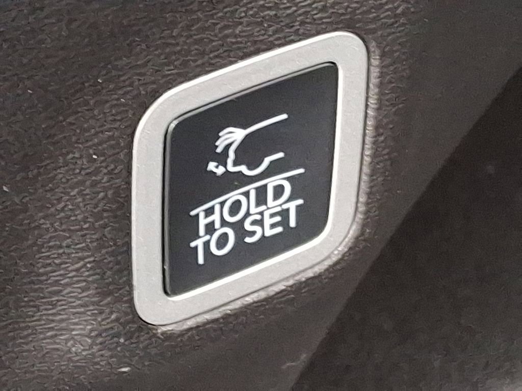 Used 2025 Jeep Wagoneer S Limited image 33