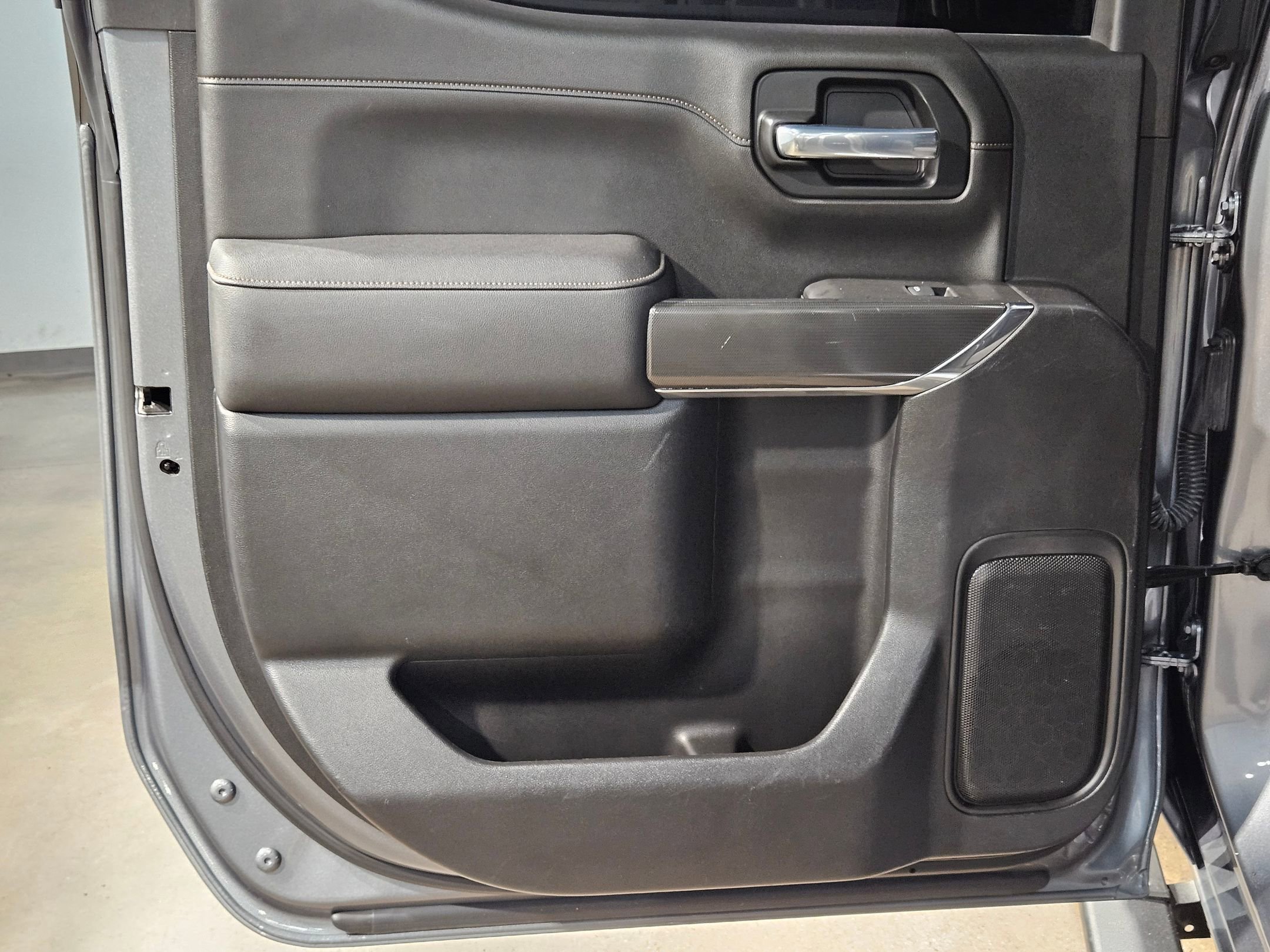 Used 2021 GMC Sierra 1500 AT4 w/ AT4 Value Package image 34