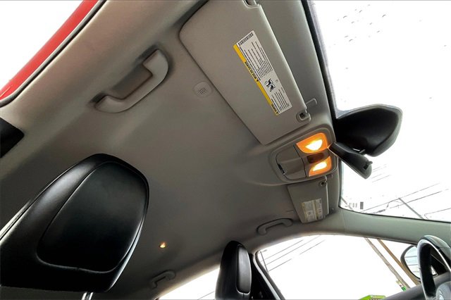 Used 2021 Jeep Cherokee Latitude Plus image 23