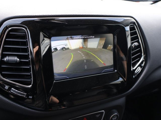 Used 2020 Jeep Compass Latitude AWD/4WD image 14