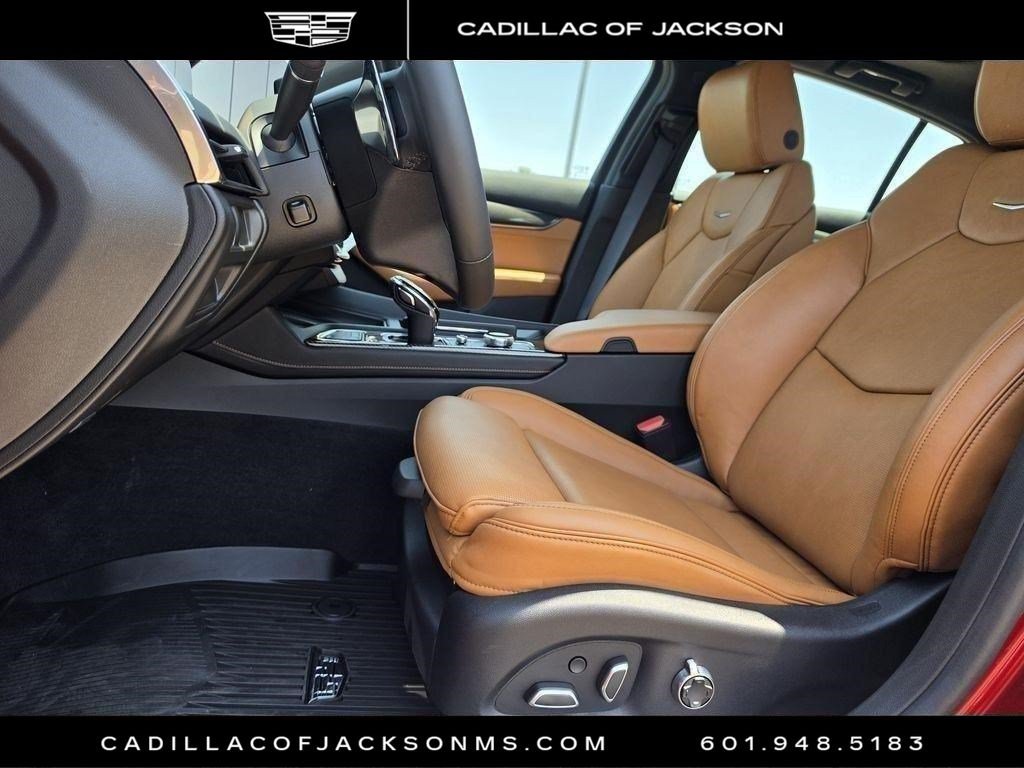 Used 2026 Cadillac CT5 Sport w/ Platinum Package RWD image 13