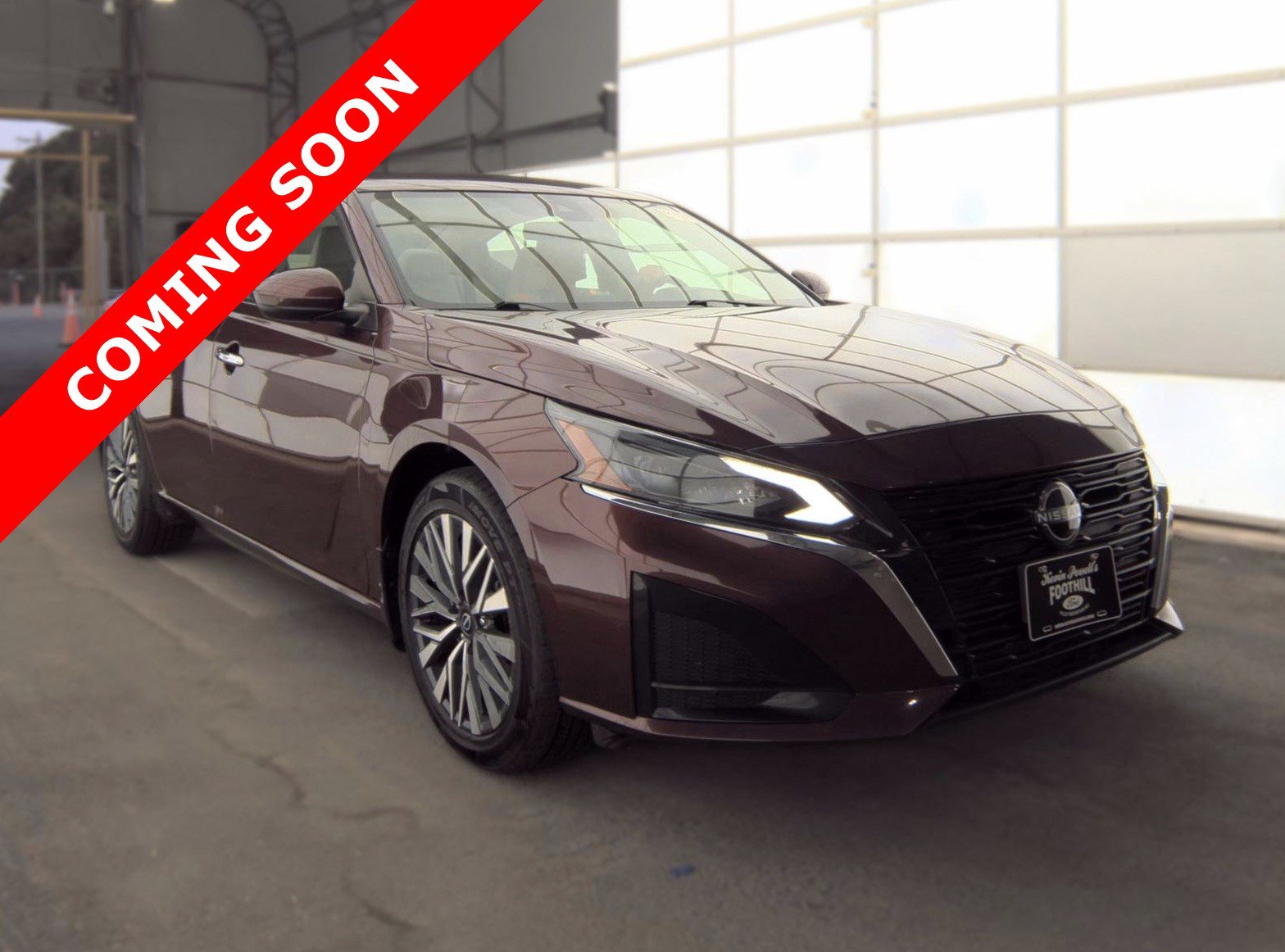Used 2023 Nissan Altima 2.5 SV AWD/4WD image 3