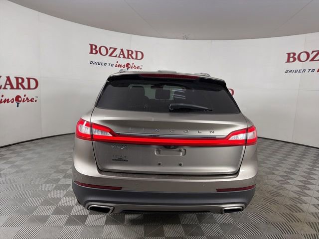 Used 2018 Lincoln MKX Reserve w/ Driver Assistance Package image 7
