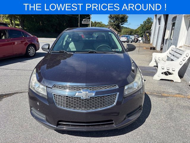 Used 2014 Chevrolet Cruze LS FWD image 2
