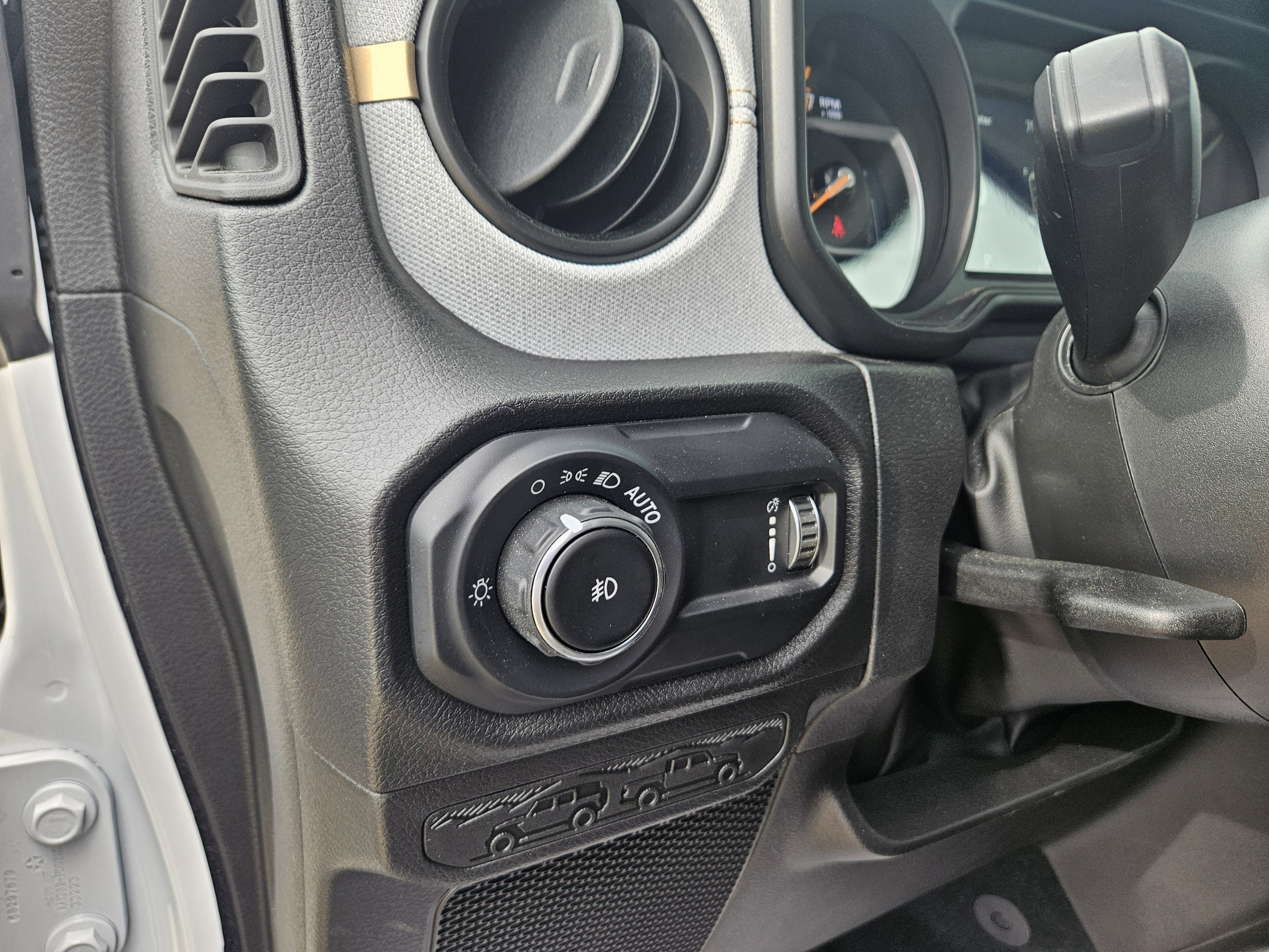 Used 2024 Jeep Wrangler Sport S image 18