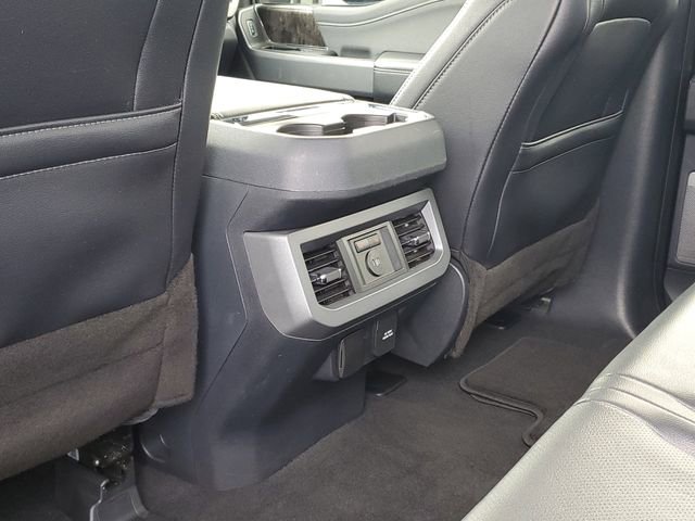 Used 2023 Ford F250 Lariat w/ Lariat Ultimate Package image 28