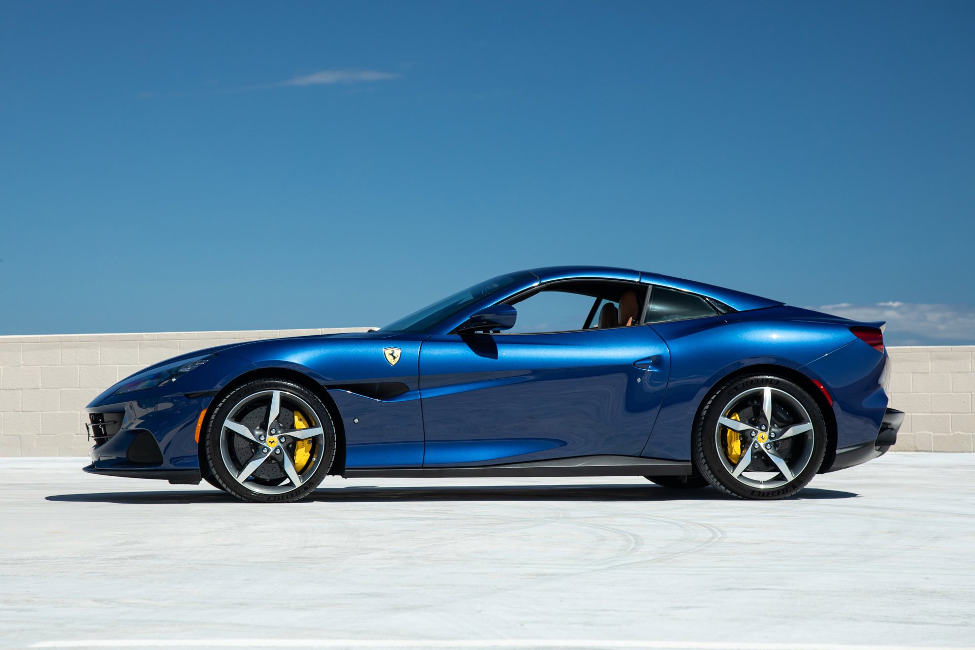 Certified 2023 Ferrari Portofino M image 9