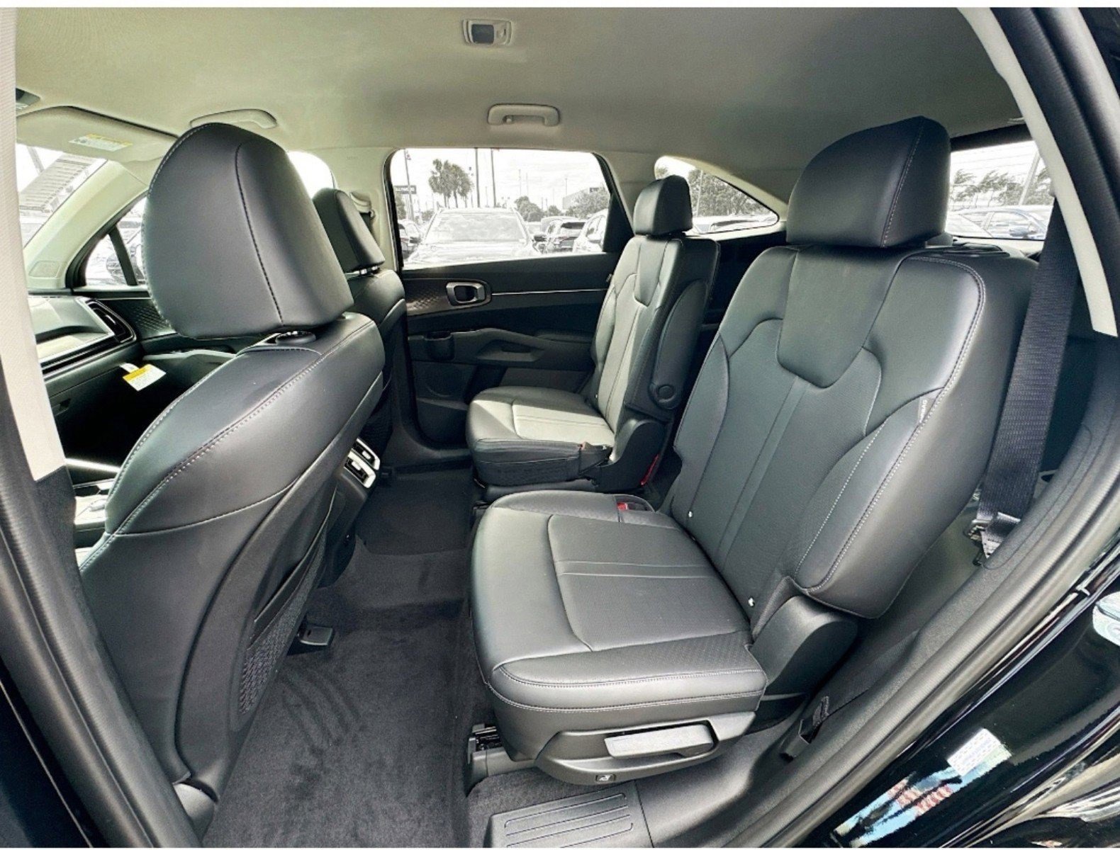 New 2025 Kia Sorento SX image 22