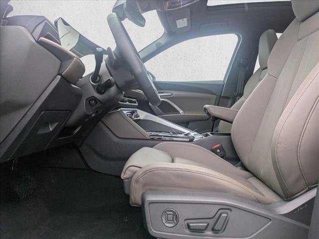 New 2025 Audi Q5 Premium Plus image 4