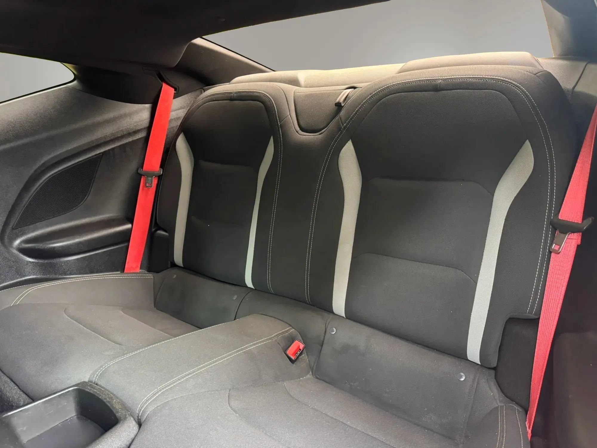 Used 2022 Chevrolet Camaro LS RWD image 11