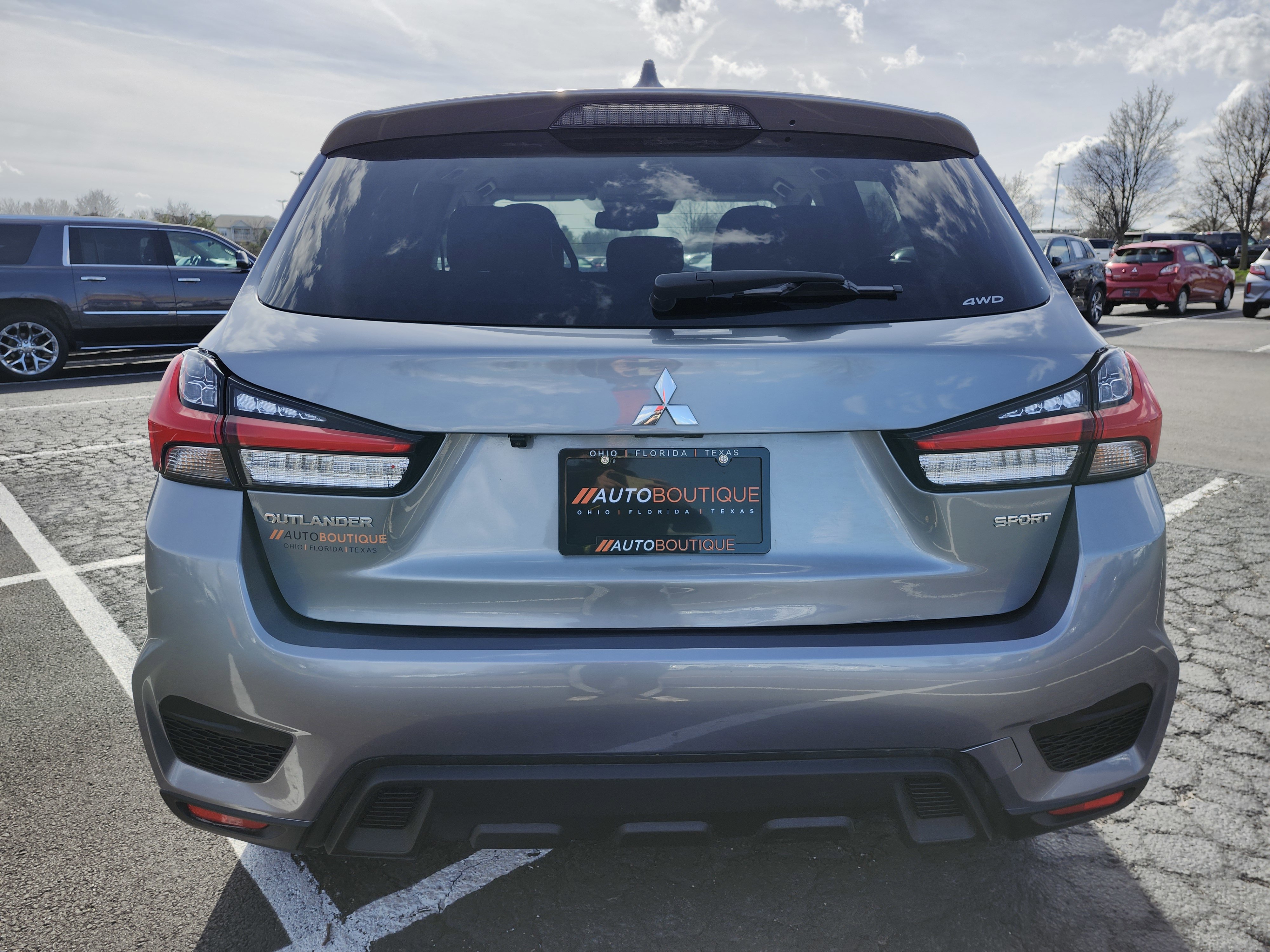 Used 2024 Mitsubishi Outlander Sport ES image 13