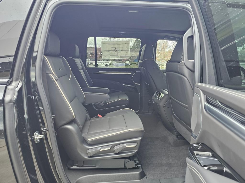 New 2026 Cadillac Escalade ESV Sport image 13