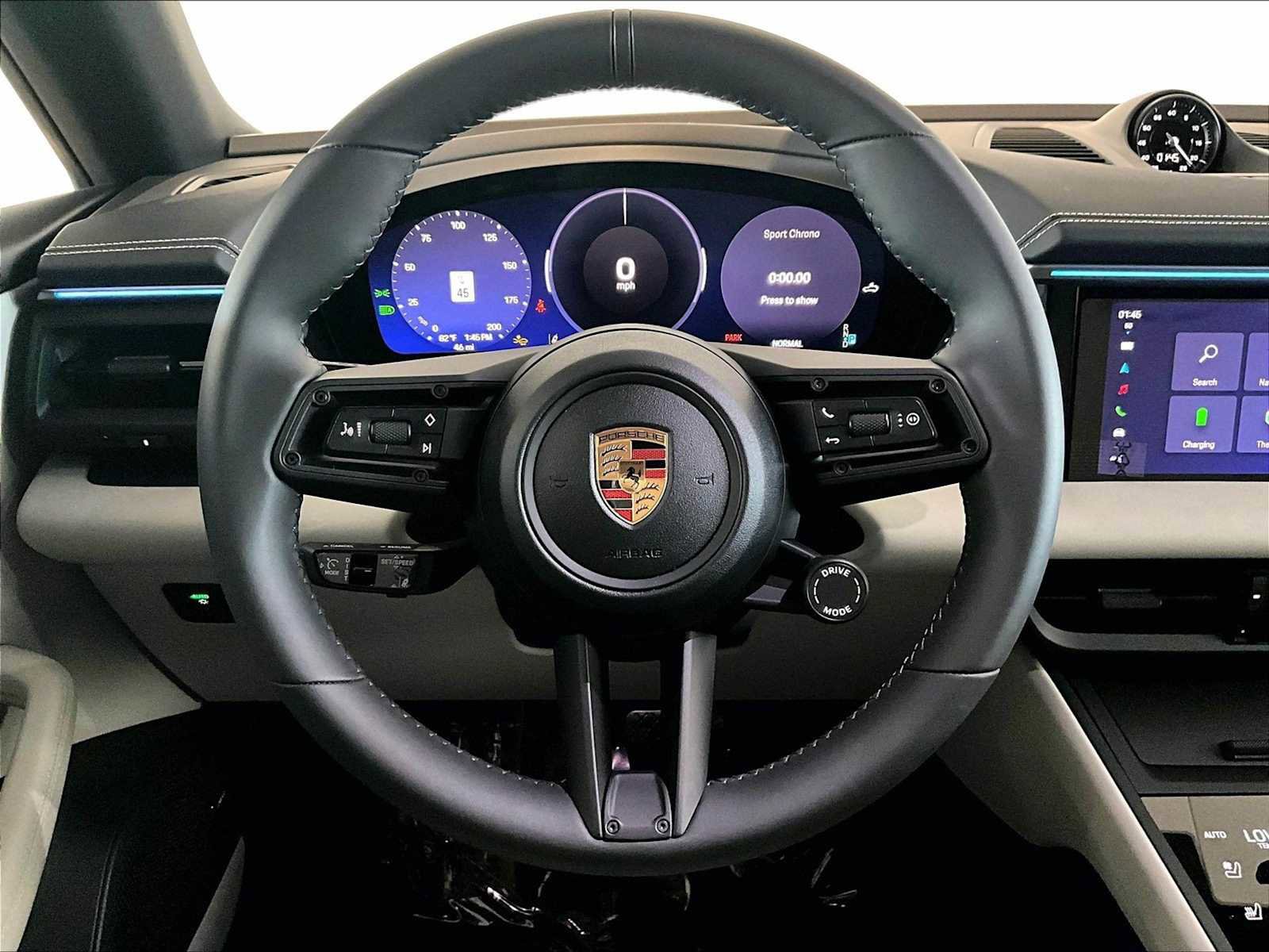 New 2024 Porsche Macan 4 Electric image 15
