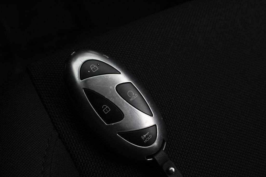 Certified 2026 Hyundai Santa Fe SE FWD image 31