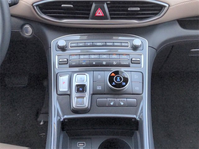 Used 2022 Hyundai Santa Fe SEL w/ Convenience + Premium Package image 17