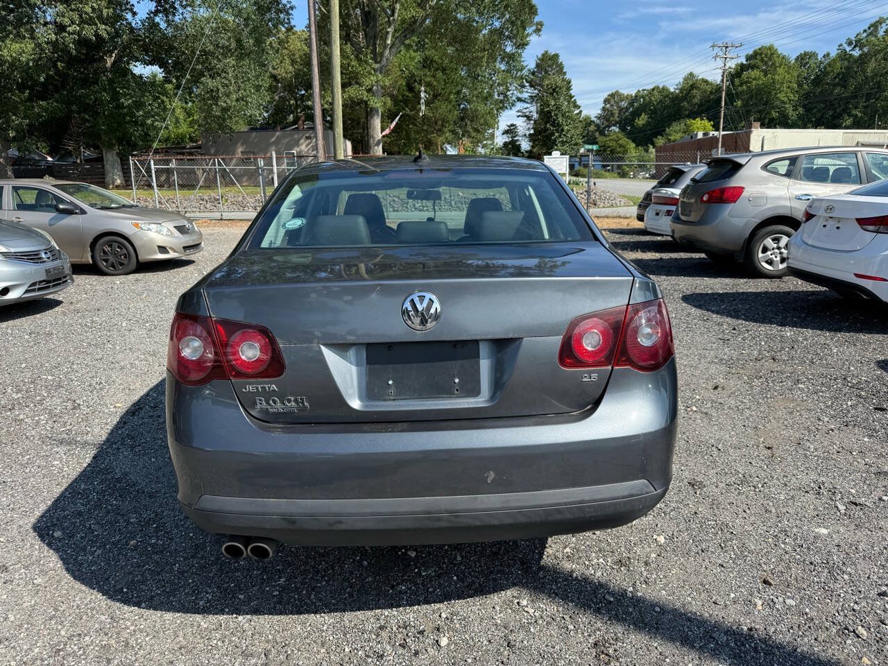 Used 2010 Volkswagen Jetta SE FWD image 10